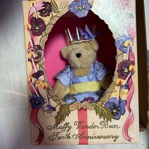 New in box Muffy Vanderbear Tenth Anniversary